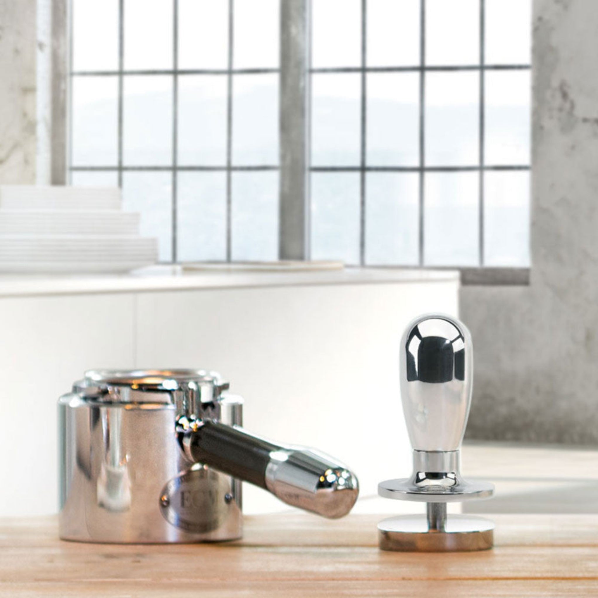 ECM tamper med moment